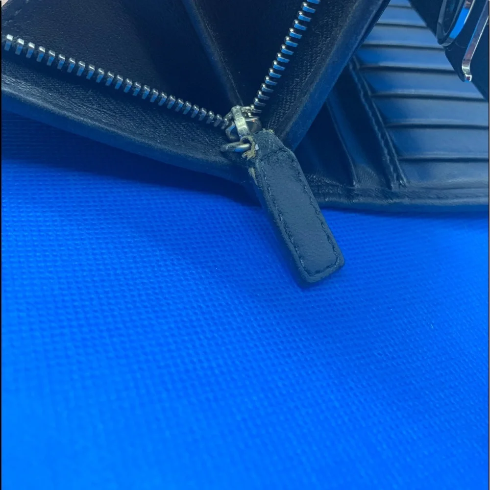 - Dior signature black Leather Wallet ‎ Dior Trotter line